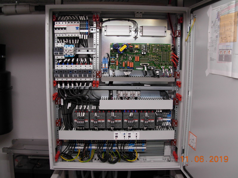 Omvormers SMA Automatic Switch Box AS BOXL20 Centraal Secondsol